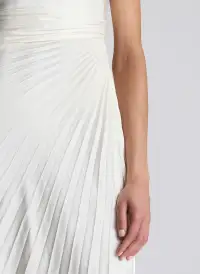 Bianca Strapless Pleated Maxi Dress(Whisper White,00)