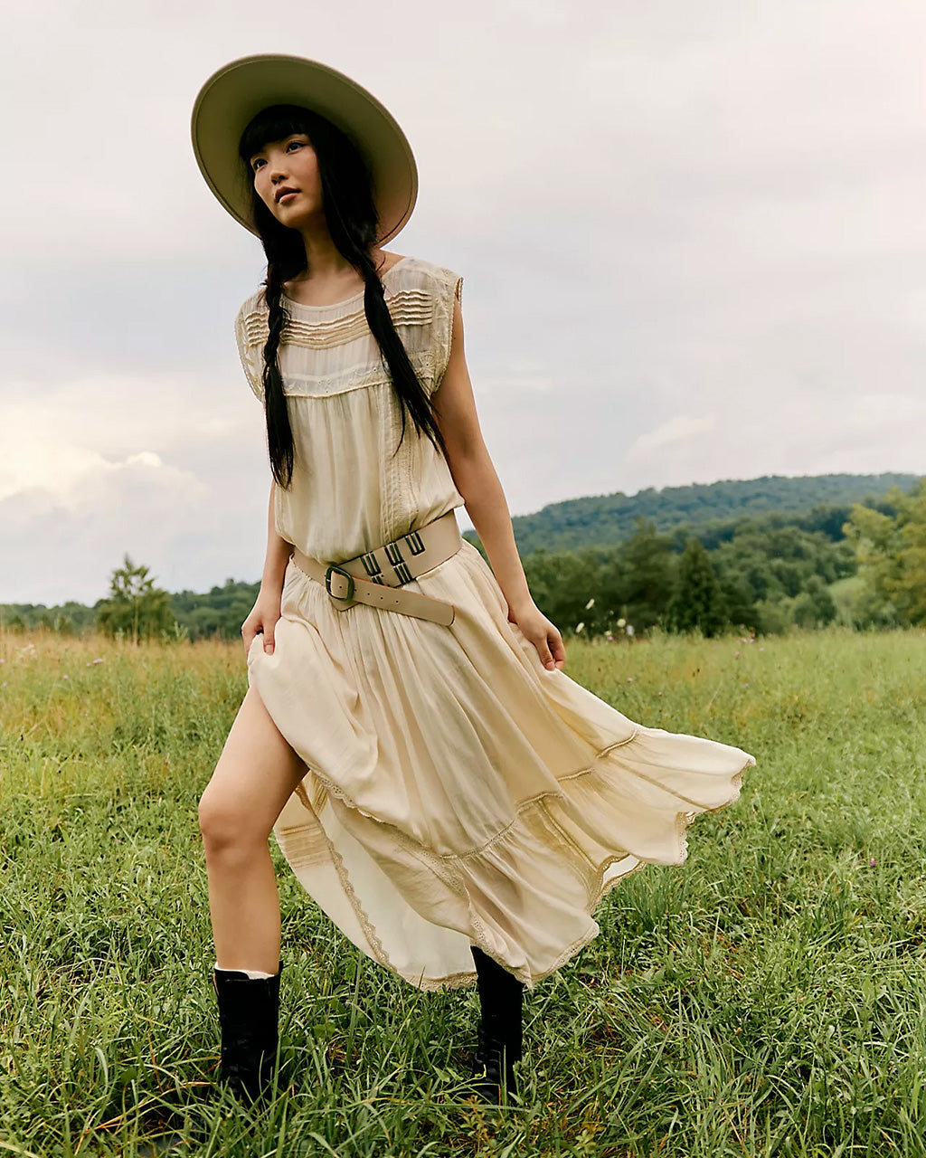 Meadows Edge Maxi Dress - Tea
