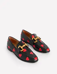Iris Snaffle Loafers-Black Hearts(36)