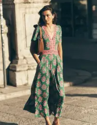 Ellie Flutter Maxi Tea Dress-Rich Emerald. Wildflower Stamp(Petite,2)