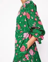 Cynthia Button Tea Dress-Rich Emerald. Carnation Vine(Petite,2)