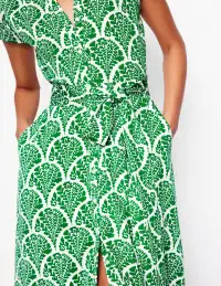 Sara Jersey Shirt Dress-Rich Emerald. Blossomy(Petite,2)