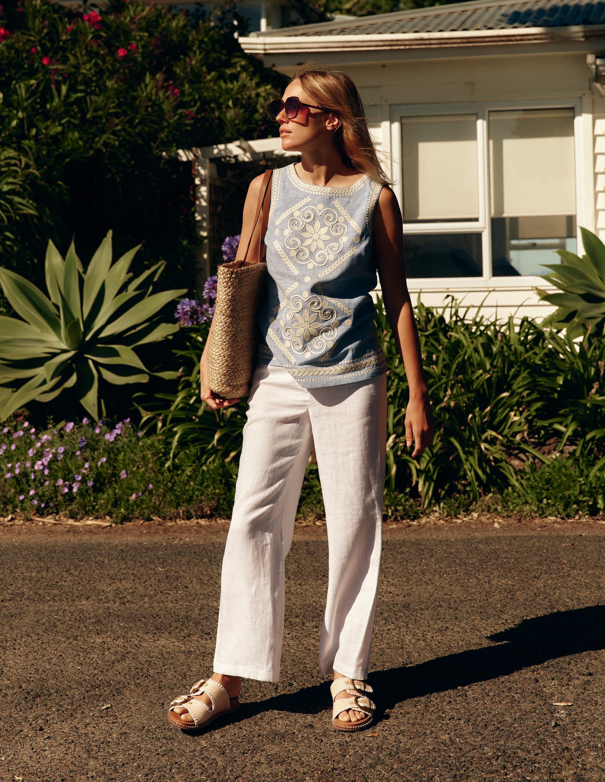 Westbourne Crop Linen Pants-White