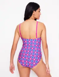 Kasos String V Neck Swimsuit-Cosmos Pink. Geo(Regular,2)
