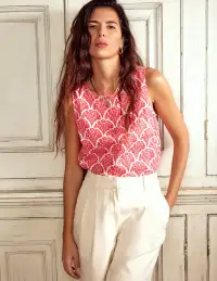 Linen Shell Top-Jam Red. Blossomy