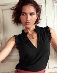 Aria Broderie Trim Vest-Black