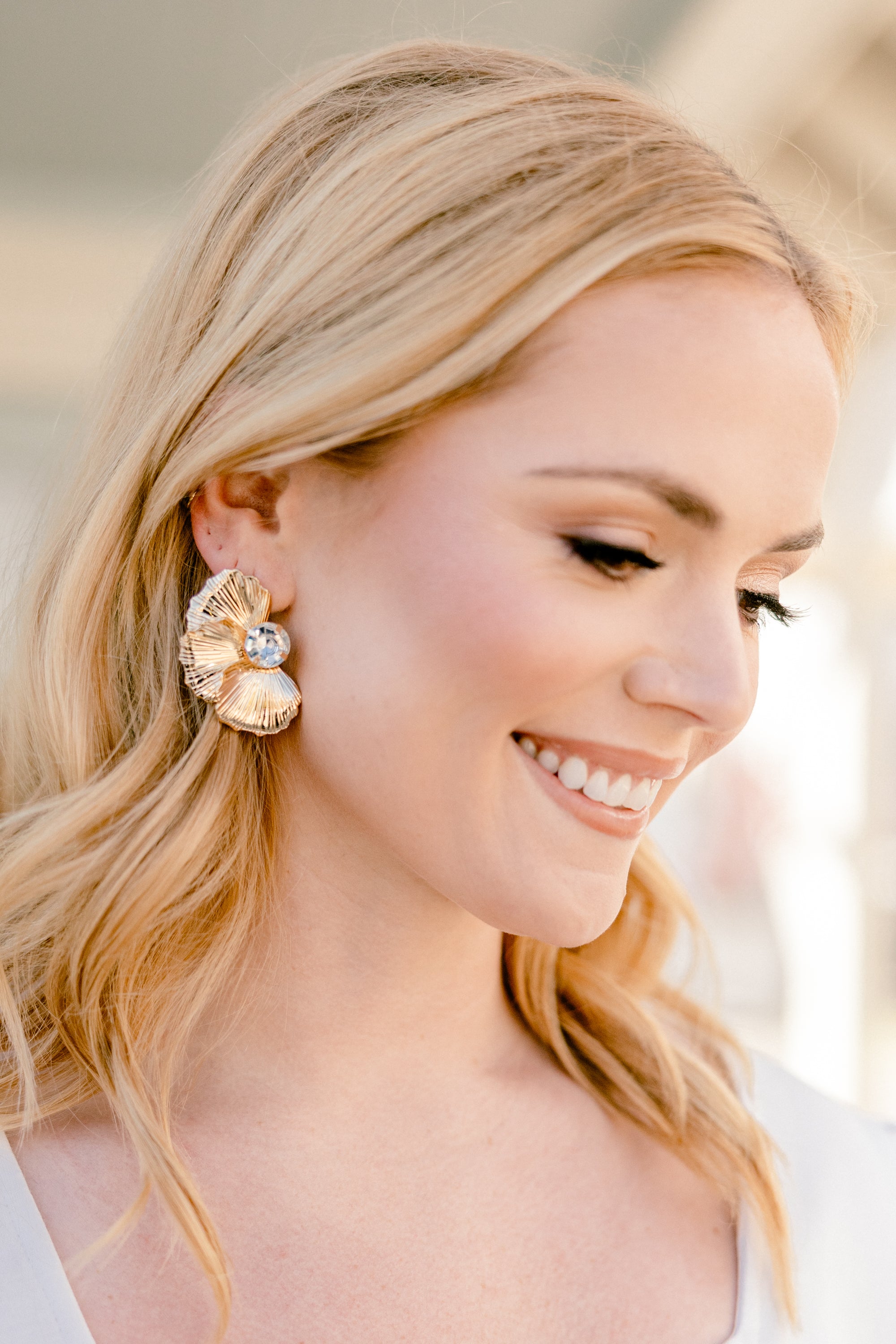 Everywhere With Me Earrings, Gold