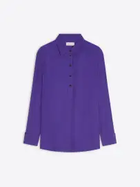 Polo neckline shirt