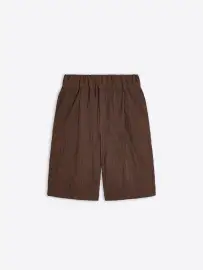 Pleated bermuda shorts
