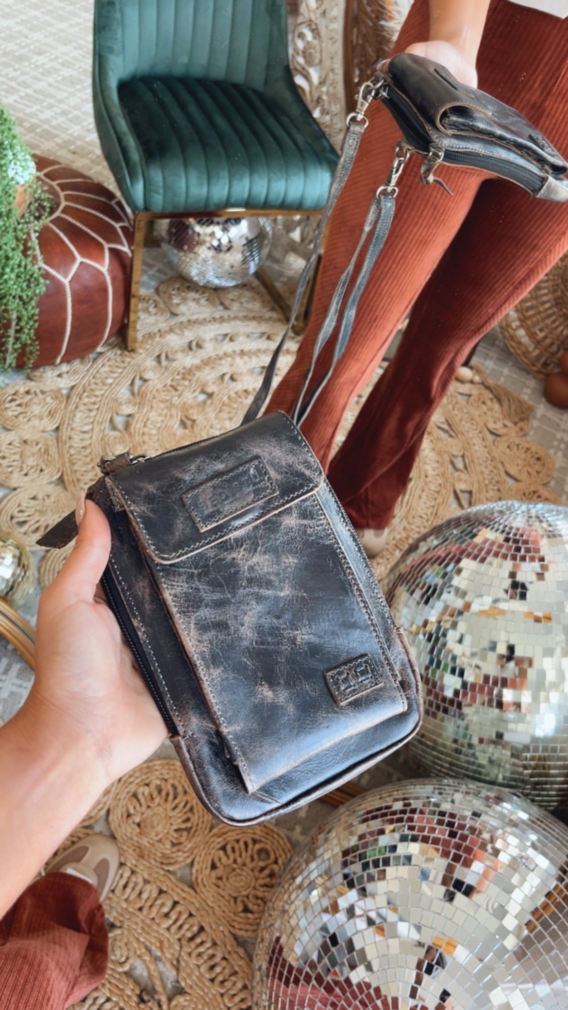 Bedstu Alelike, Black Lux