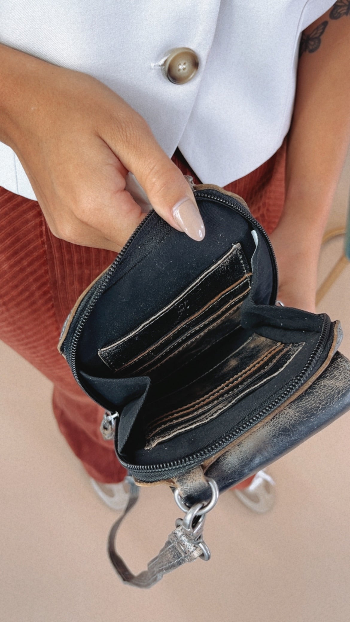 Bedstu Alelike, Black Lux