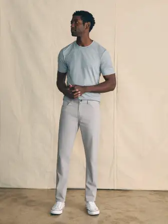 Movement™ 5-Pocket Pant Athletic Fit - Fossil(Fossil,30)