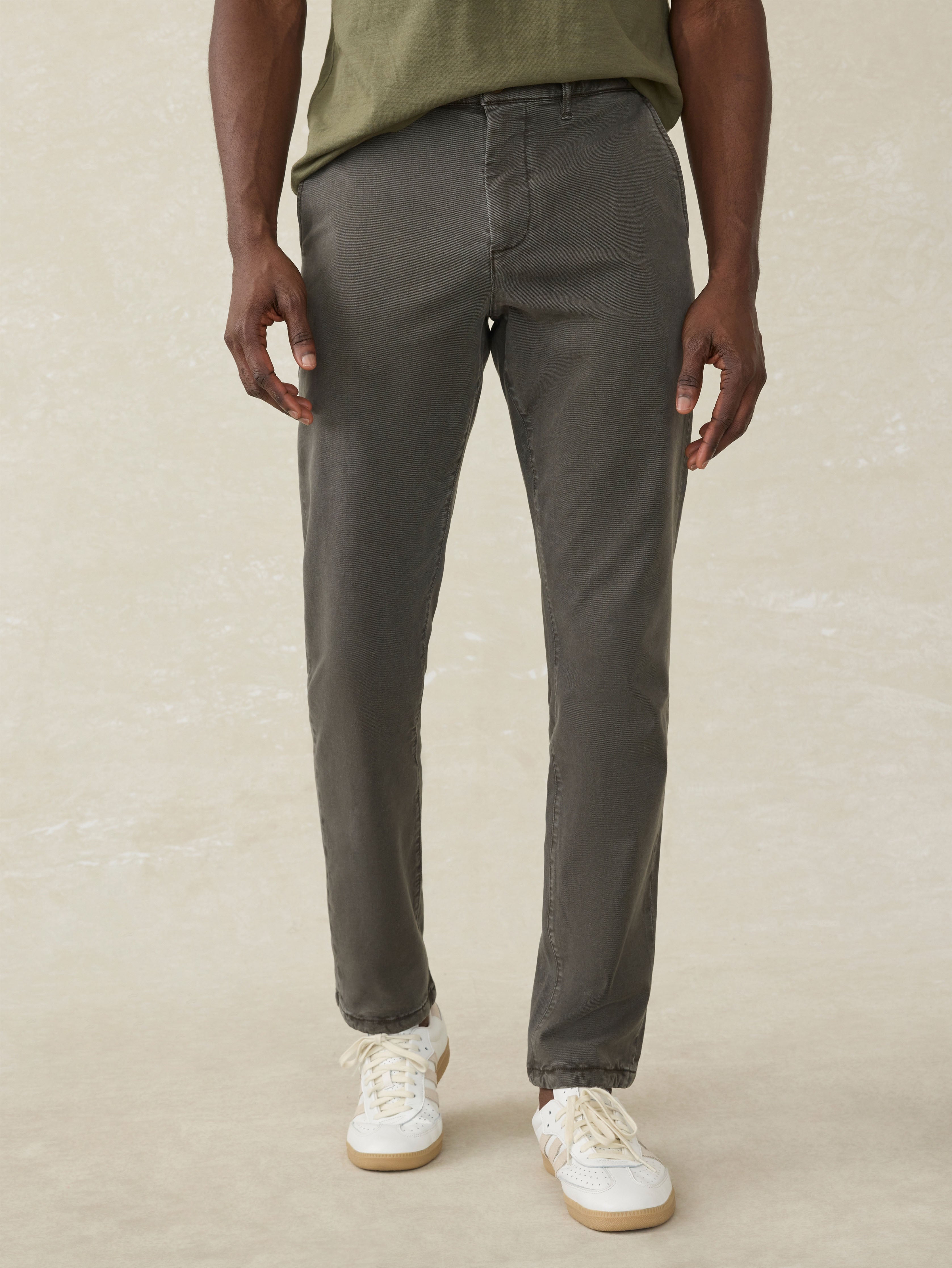 Coastline Stretch Chino - Faded Black