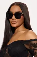Eye Catching Square Sunglasses
