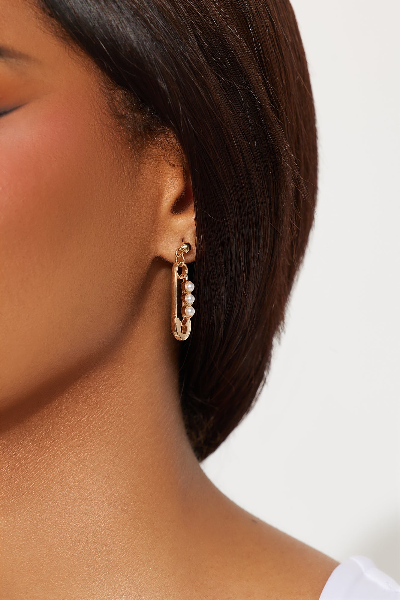 Final Touch Earrings