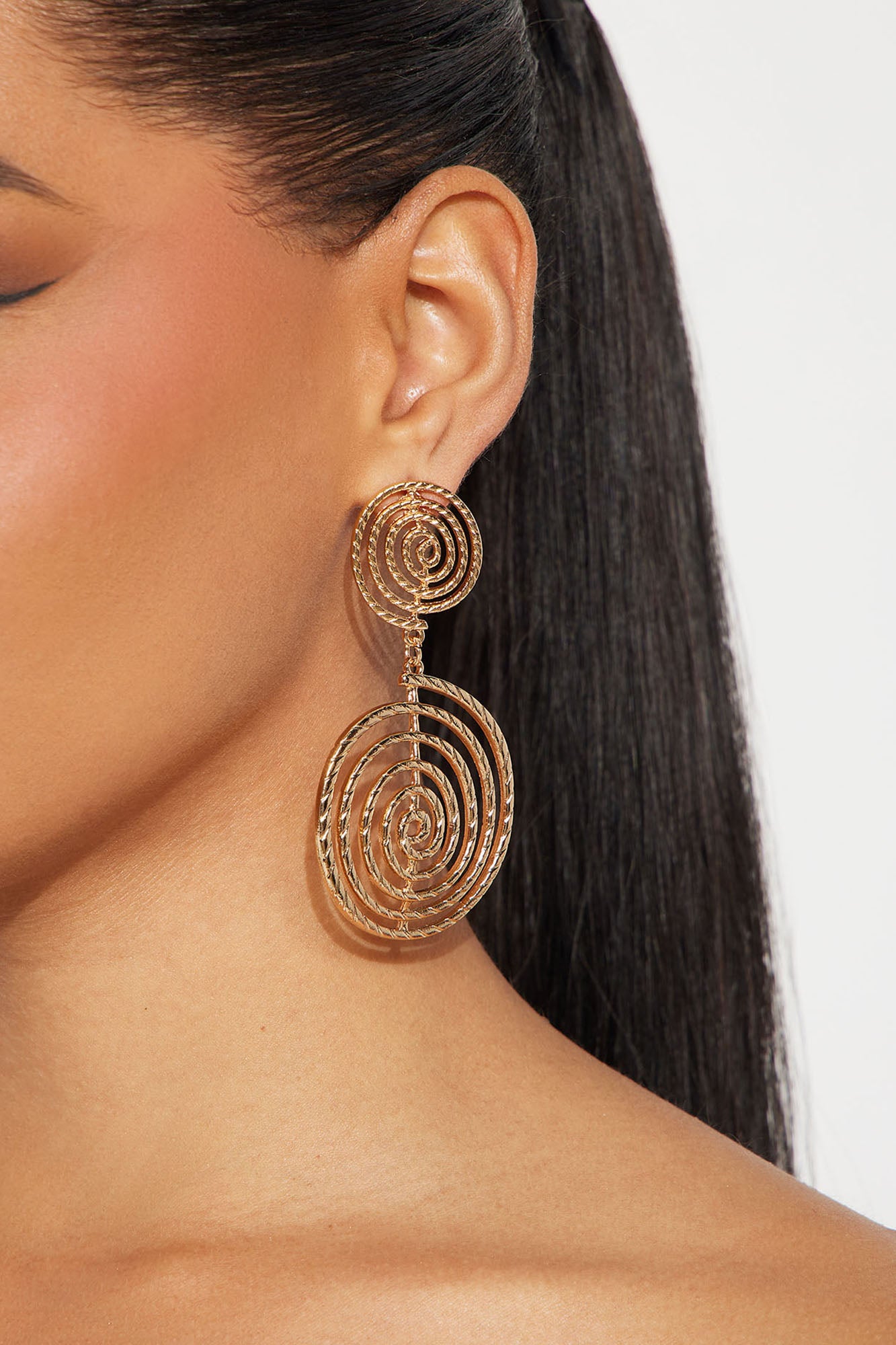 Spin Me Round And Round Earrings