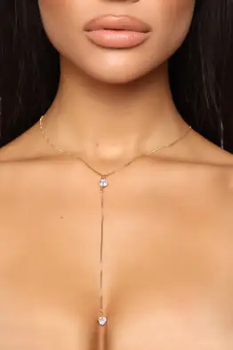 Clear As Day Lariat Necklace