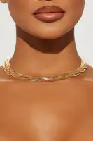 Solid Babe Necklace