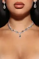 Guest Of Honor Necklace And Earring Set