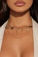 It Girl Collective Charm Necklace