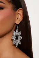 Frosty Air Earrings