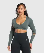 Gains Seamless Distressed Super Crop Top