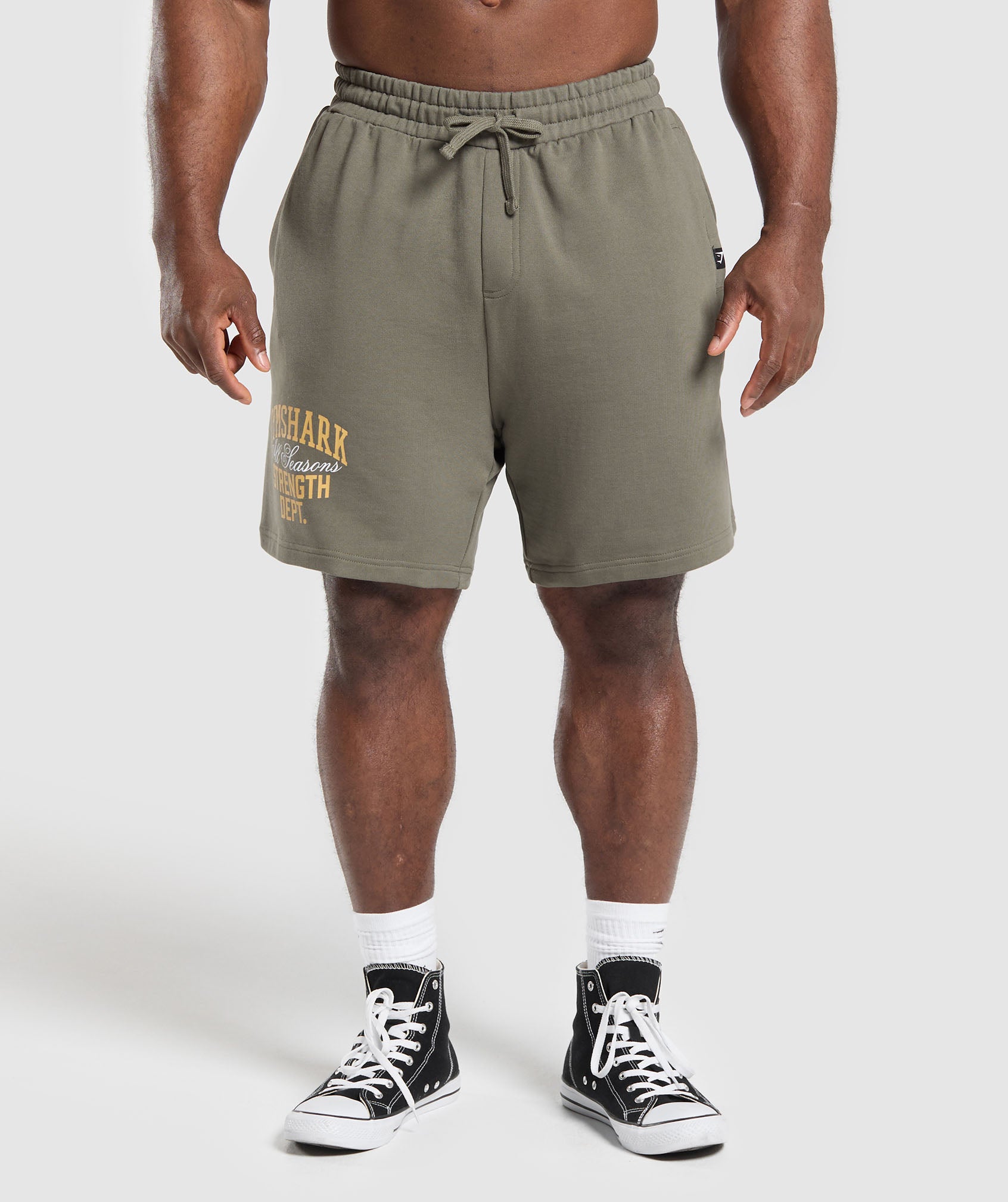 Trophy Graphic Shorts