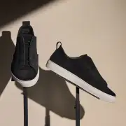 Men's Suede Solstice Sneaker - Black