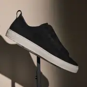 Men's Suede Solstice Sneaker - Black(10,Black,JP)