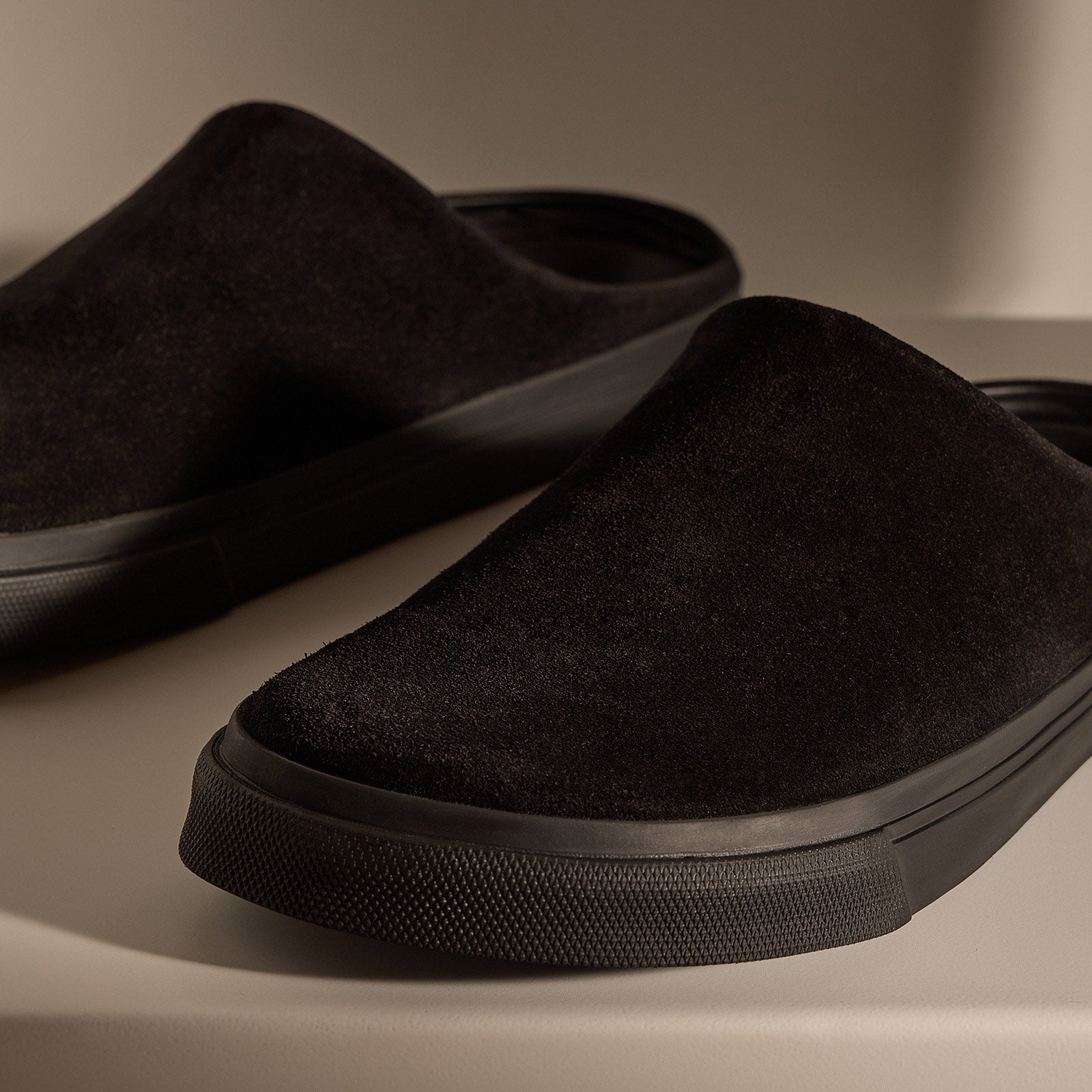 Men's Suede Clog - Black(Black,8,JP)