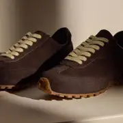 Women's Suede Low Running Sneaker - Cafe(6,Cafe,JP)