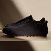 Women's Suede Low Running Sneaker - Navy(6,Navy,JP)