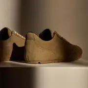 Women's Suede Low Running Sneaker - String(6,String,JP)