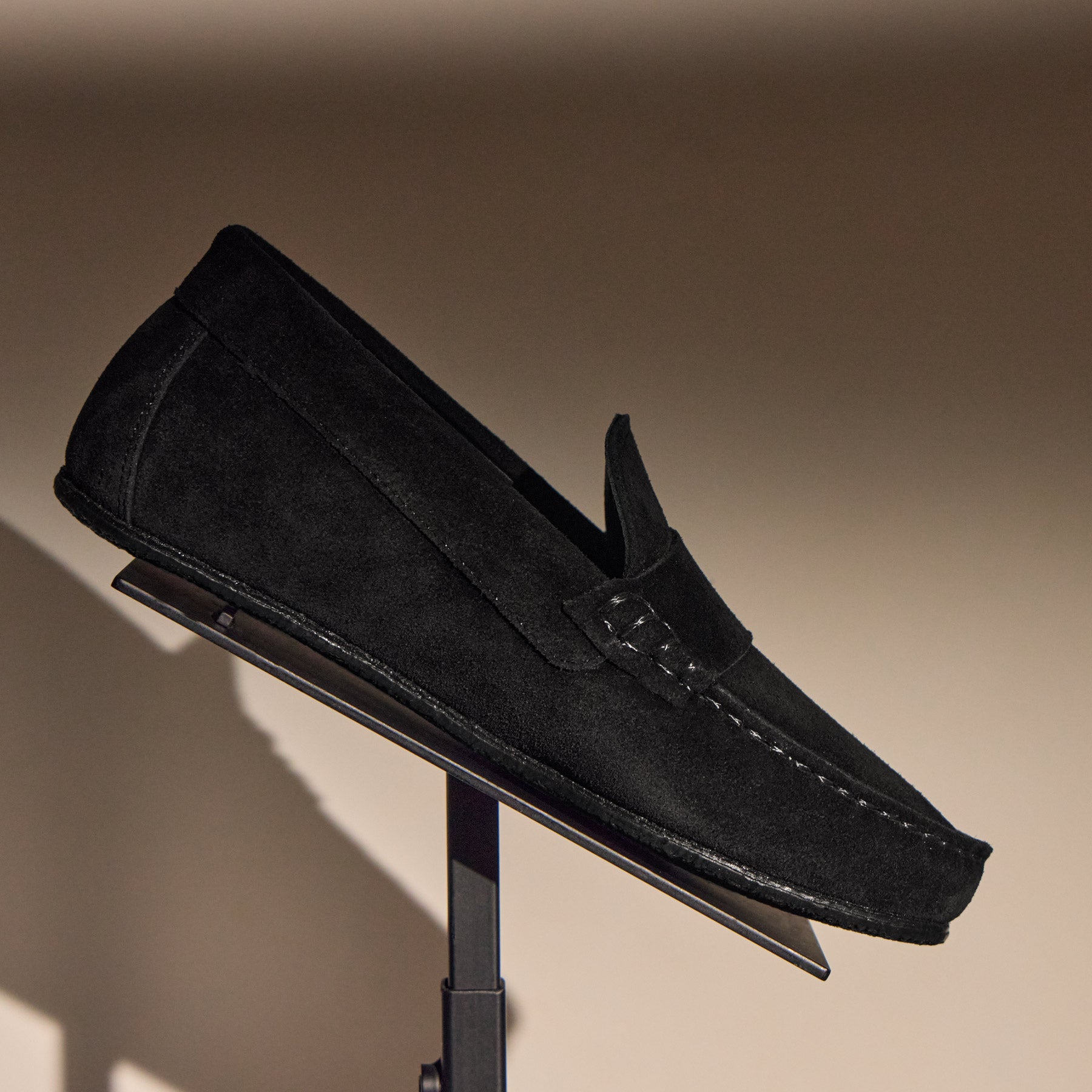 Women's Montecito Moccasin - Black(Black,10,JP)