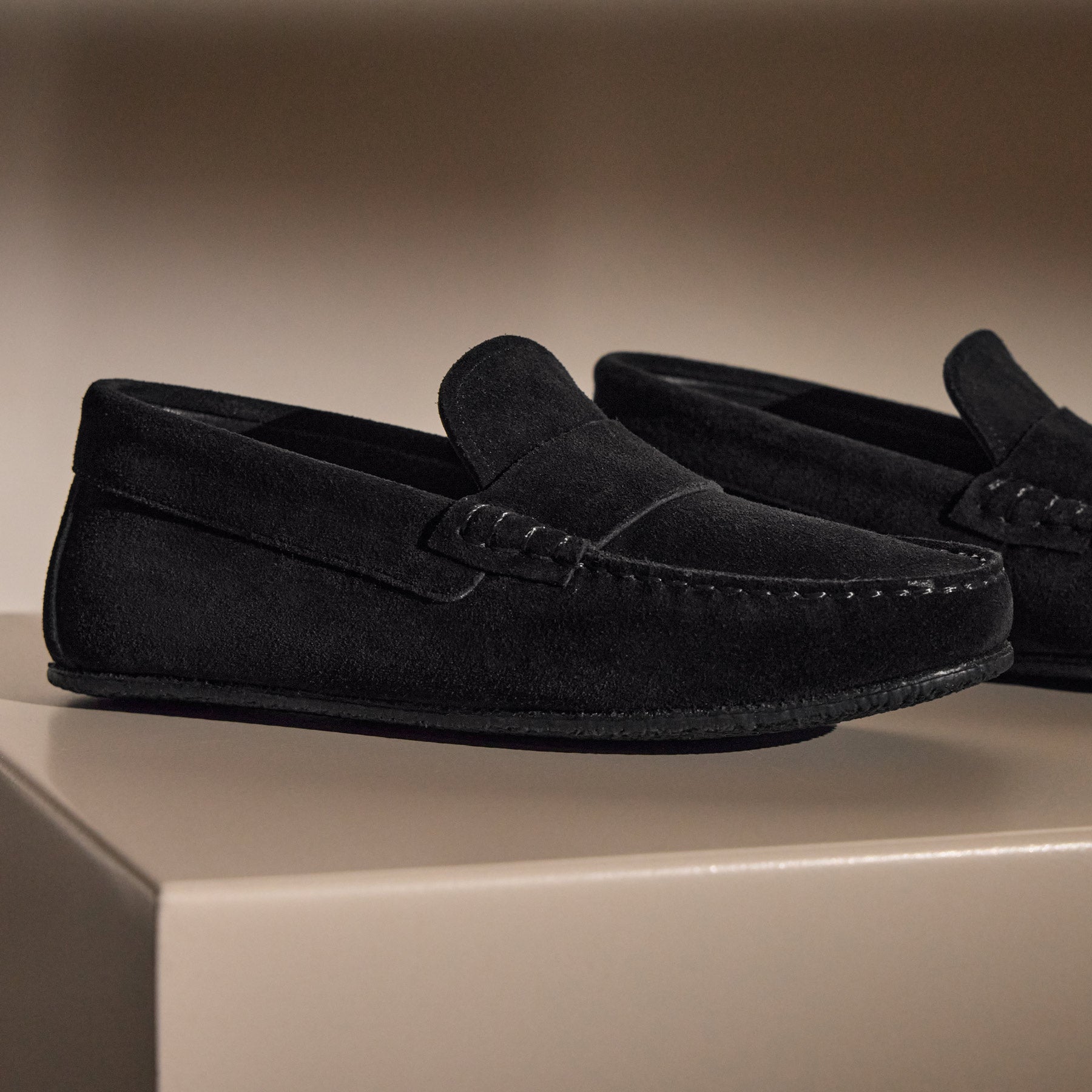 Women's Montecito Moccasin - Black(Black,10,JP)