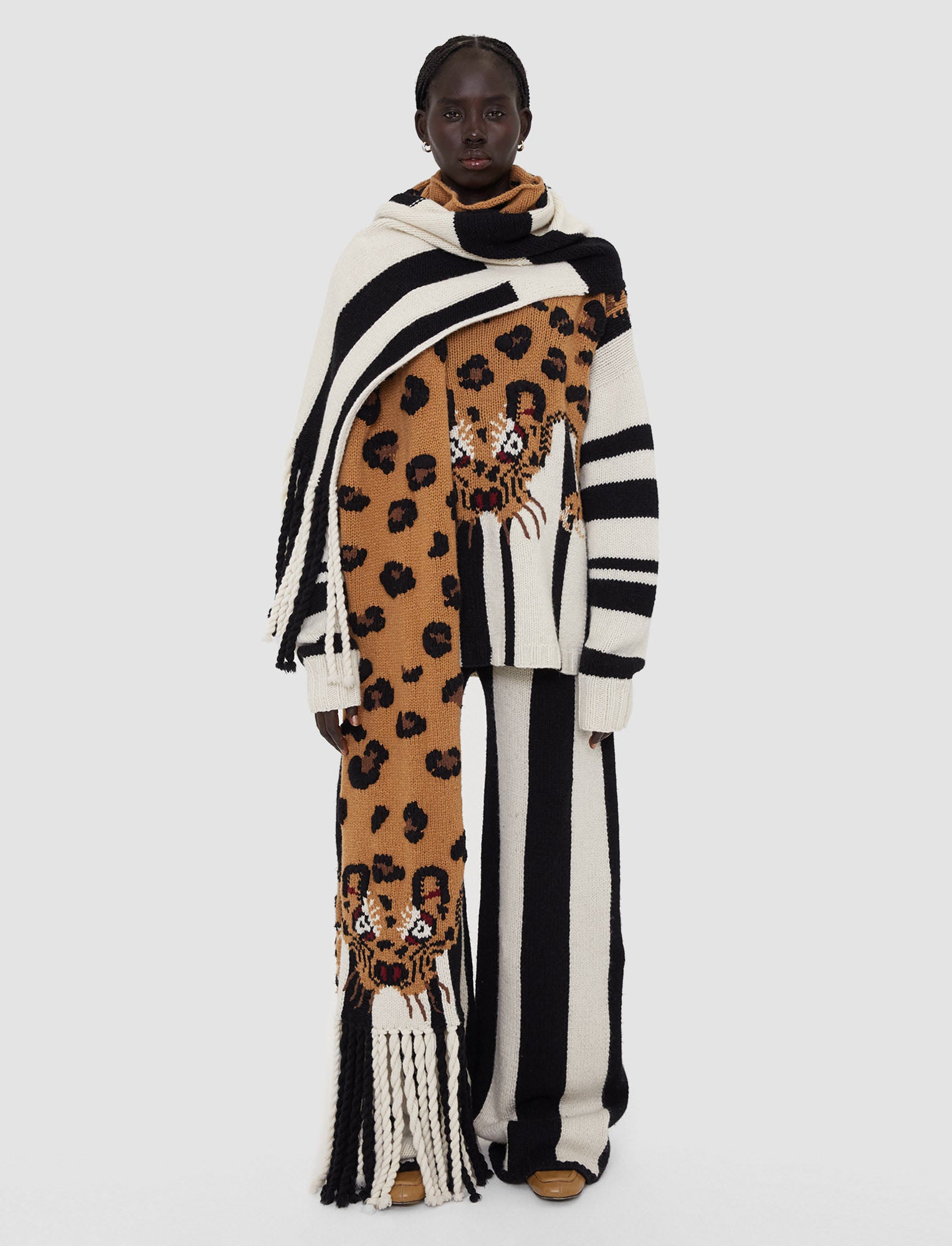 Leopard Knit Scarf
