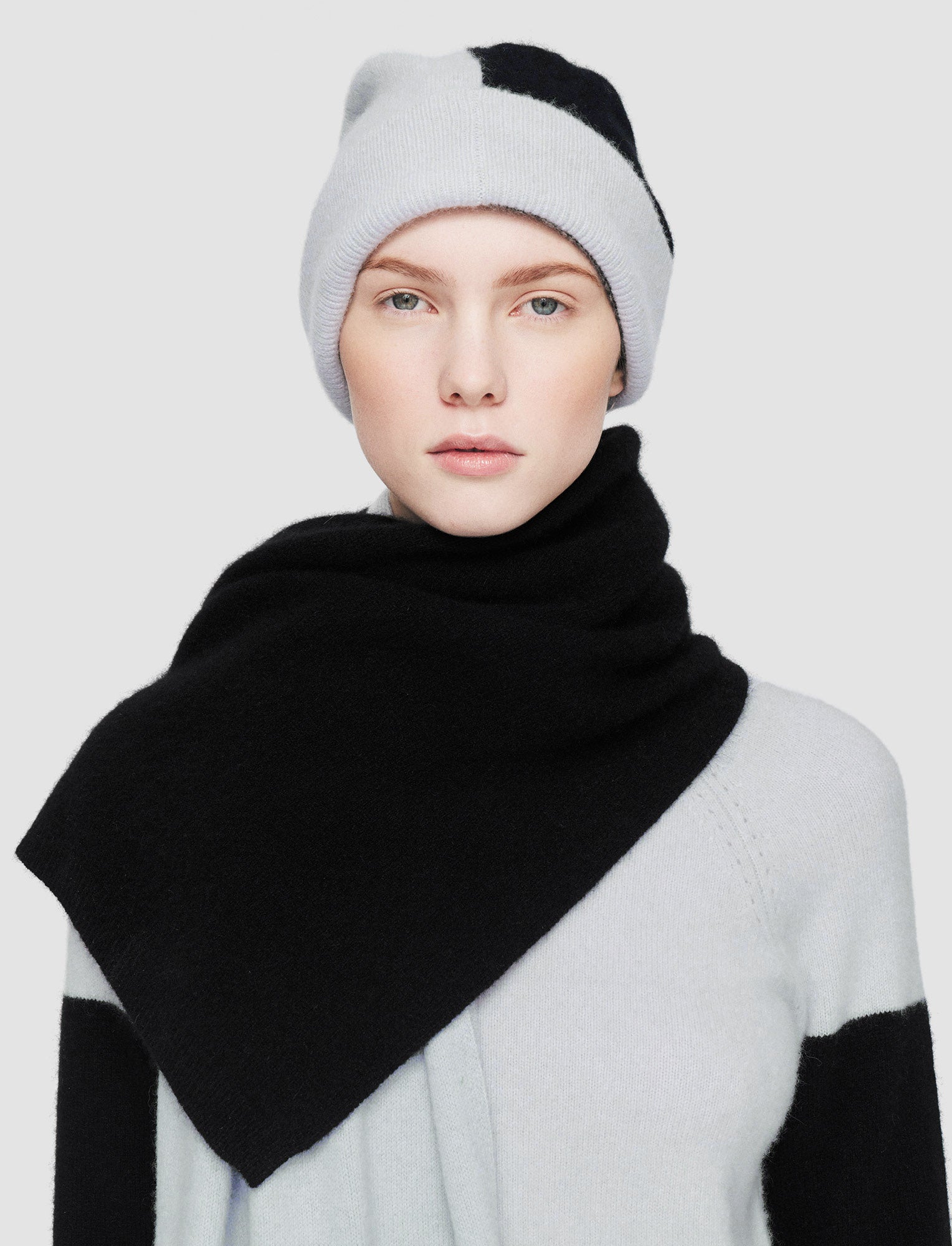 Brushed Cashmere Hat