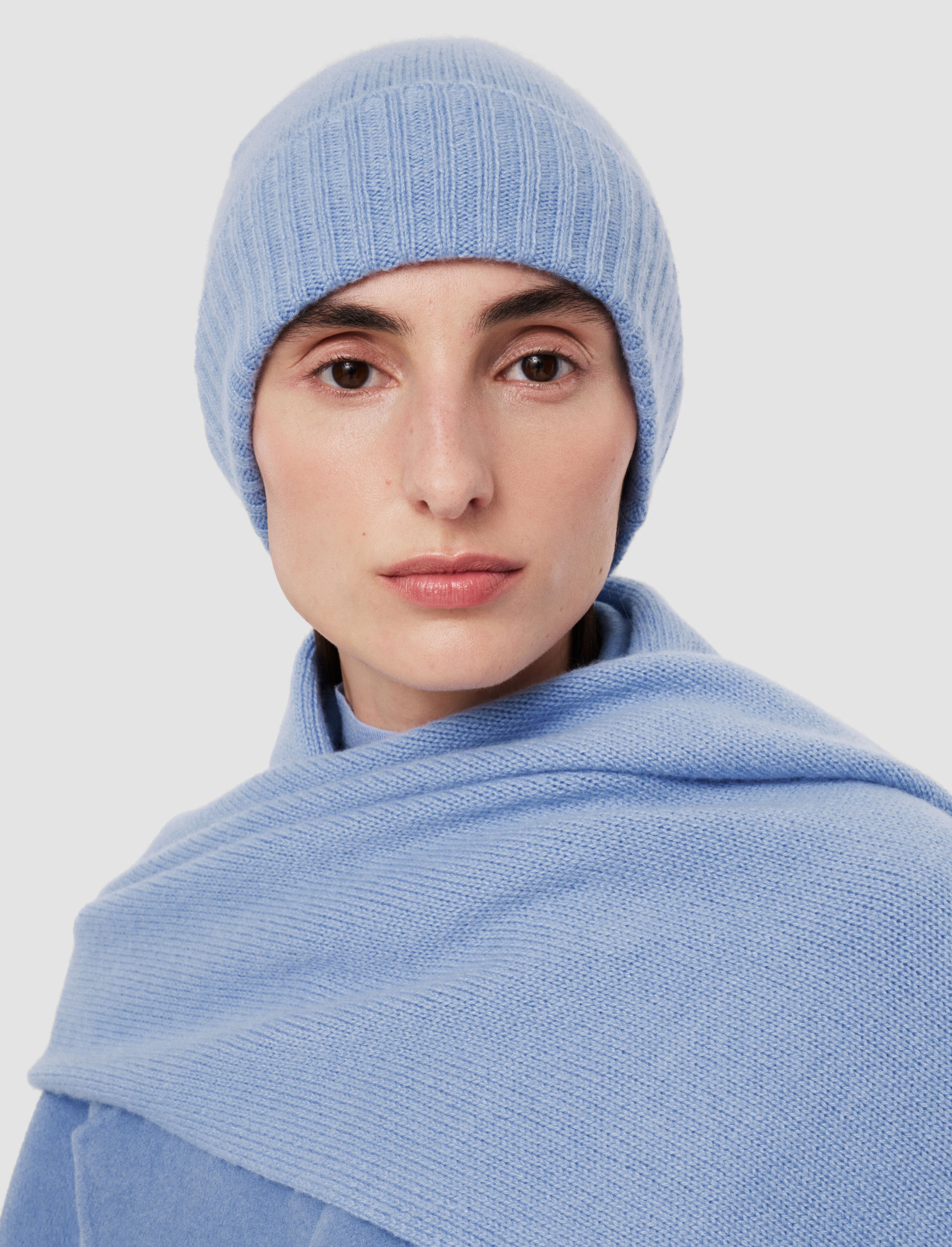 Open Cashmere Hat