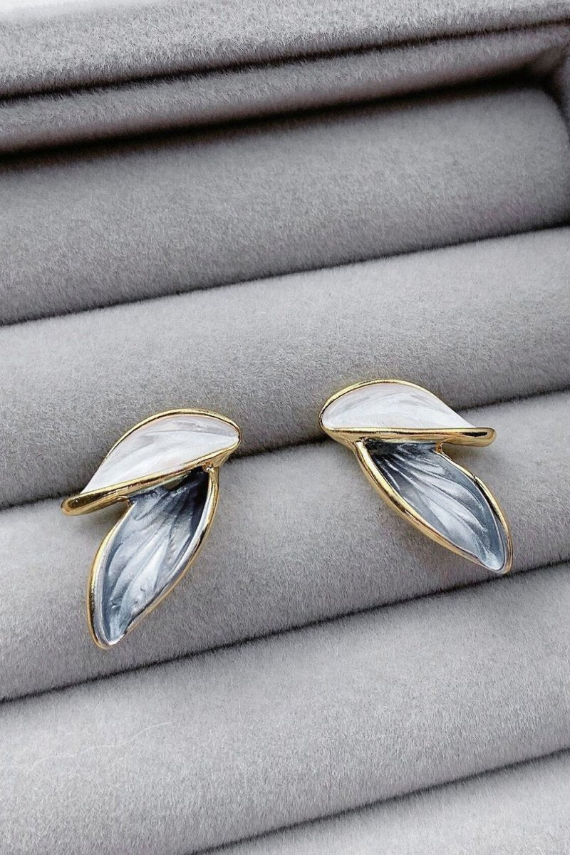 Leaf Stud Earrings Gold