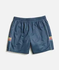 6 Mesh Short
