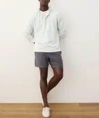 Portola Beach Hoodie(Small,Surf Spray)