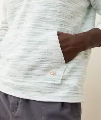 Portola Beach Hoodie(Small,Surf Spray)