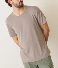 Signature Sea Change Crew Tee(Small,Vintage Khaki)