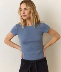 Lexi Rib Sun-In Crew Tee(Extra Small,Graphite)