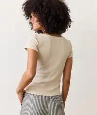 Lexi Rib Sun-In Scoop Tee(Extra Small,Wishbone)
