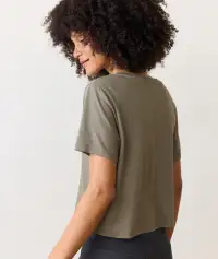Boyfriend V-Neck Crop(Extra Small,Faded Olive)
