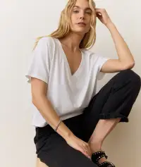 Boyfriend V-Neck Crop(Extra Small,White)