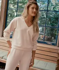 Cord Velour V-Neck Sweatshirt(Extra Small,Cream)