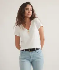 Easy V-Neck