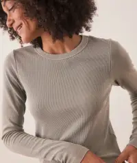 Lexi Rib Sun-In Longsleeve Crew Tee(Extra Small,Shadow)